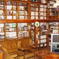 Apple Hostel