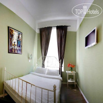 Amelie House