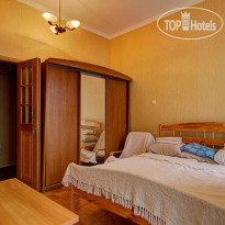 Opera Guest House 