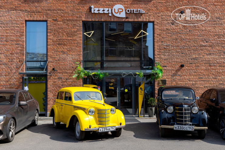 izzziUP COMMUNITY L&C