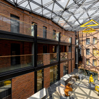 izzziUP COMMUNITY L&C 