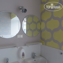 Graffiti L Hostel (закрыт) Душевые