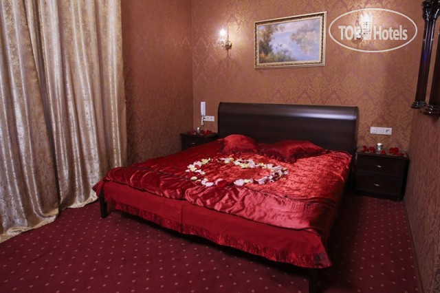 New photos from tourists Алекс Отель на Марата - 2