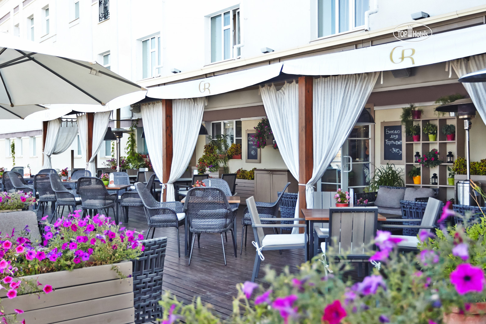 кострома отель золотое кольцо 4*. кострома отель золотое кольцо 4*. золотое кольцо кострома ресторан. ресторан волга кострома. золотое кольцо кострома ресторан.