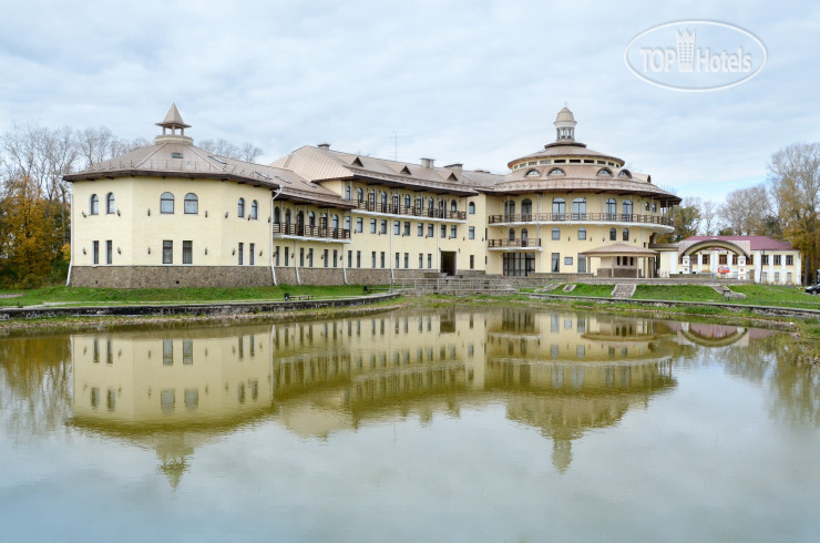 Фото AZIMUT Ростов Великий