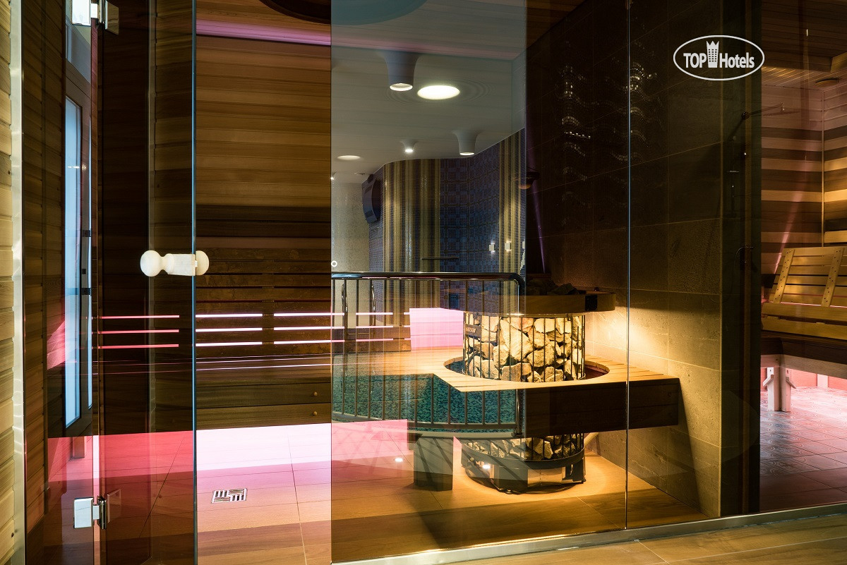 Кулибин спа нижний. Максима горького, 121. Кулибин, нижний новгород, улица максима горького, 121. Отель кулибин в нижнем новгороде. Кулибин парк отель нижний новгород.