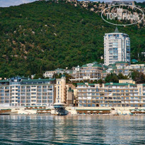 Palmira Palace Yalta Palmira Palace, вид на фасад о