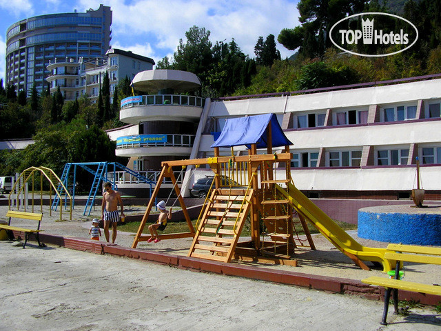 Morskoy ugolok, hotel, Алушта, Набережная улица, 24 - Yandex Maps