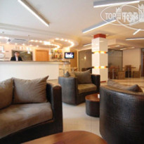 Hugo Hotel Лобби