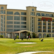 Lighthouse Golf Resort & Spa 