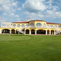 Lighthouse Golf Resort & Spa 