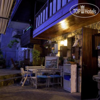 Diona House