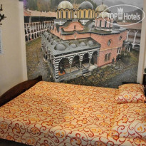 Ten Coins Hostel Номер