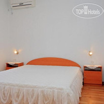 Vangelovi Guest Rooms