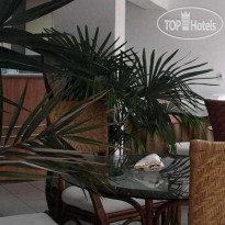 Cherno More Hotel