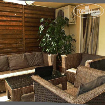 Cherno More Hotel