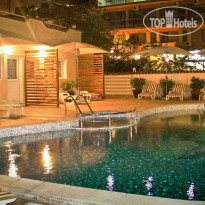 Cherno More Hotel