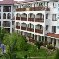 Delfin Apartments Отель