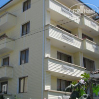 Vladimirov Guest House 2*