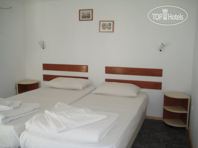 Новые добавленные фото туристов Zara Guest House 2*