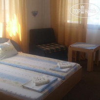 Svetla Guest House 