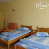 Kazlarov Guest House