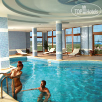 Riu Helios Bay indor pool