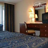 Riviera Beach Hotel & Spa