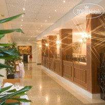 Riviera Beach Hotel & Spa