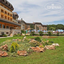 Riviera Beach Hotel & Spa