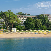 Lotos Lotos Beach and green areas