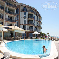 Royal Bay Apartments