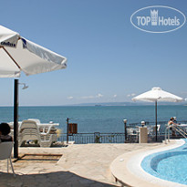 Royal Bay Apartments