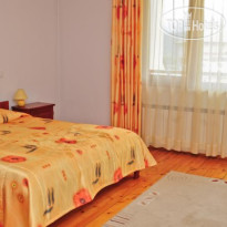 Kris Guest House 