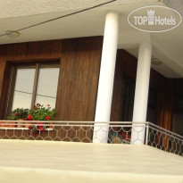 Stamovi Guest House  