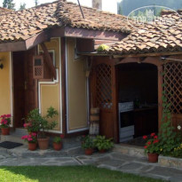 Yanko Kehaya Guest House  