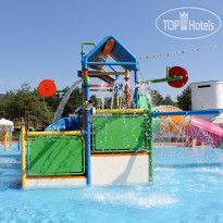 Dreams Sunny Beach Resort and Spa Children pool