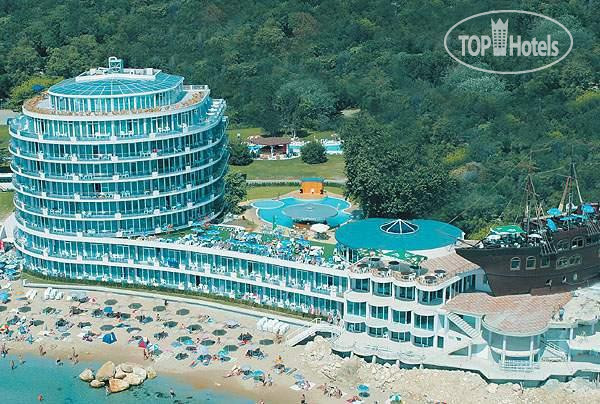 4* Sirius Beach