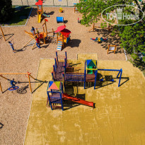 Dolphin Marina children's playground - view f