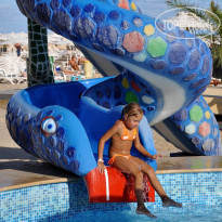 Dolphin Marina Water slide in Rubin's swimmin