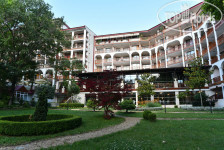 Estreya Residence 4*