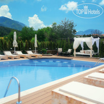 Bomo Premier Luxury Mountain Resort Pool view