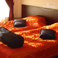 Ela - Utb P. Hilendarski Hotel 