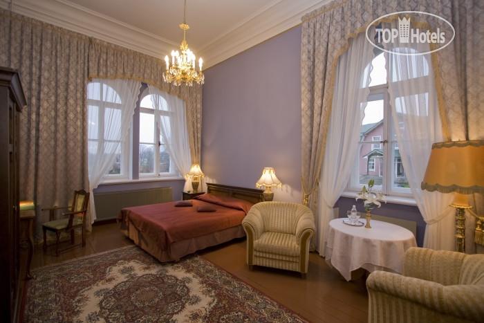 Гостиница замок, село беседы. Набор номера разговор. Гостиница замок в беседах. Замок гостиница беседы внутри комнаты. Беседы нумера гостиничный комплекс.