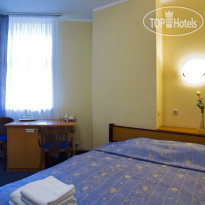 Rija Irina Hotel 