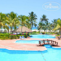 Crowne Plaza Resort Salalah Открытый бассейн