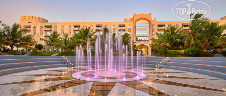 Фотографии отеля  Salalah Gardens Hotel 4*