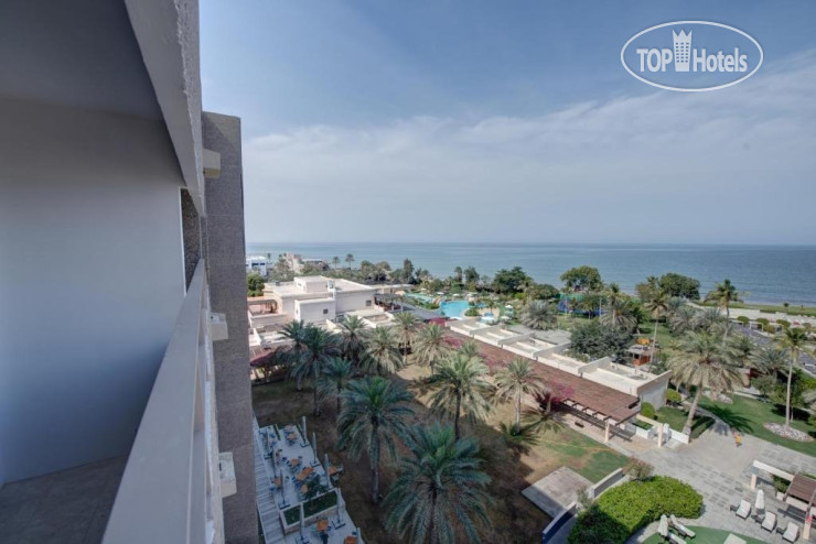 Пляж в InterContinental Muscat 5*