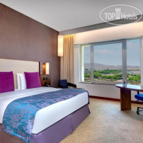 Crowne Plaza Muscat OCEC tophotels