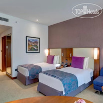 Crowne Plaza Muscat OCEC tophotels